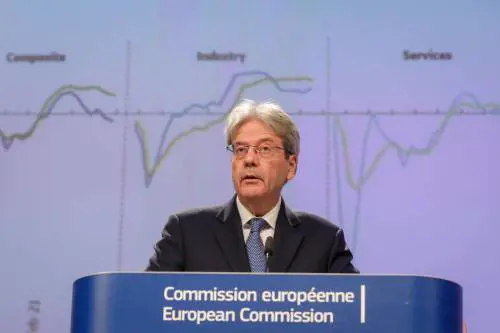 Slitta la minimum tax, pesa il veto polacco