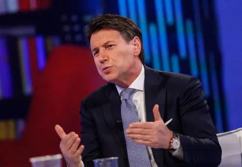 Pressing Dibba-Travaglio. Conte adesso sfida il Pd