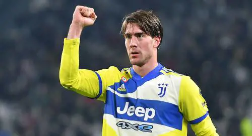 Vlahovic, come rilanciare la Juve in 5 giorni