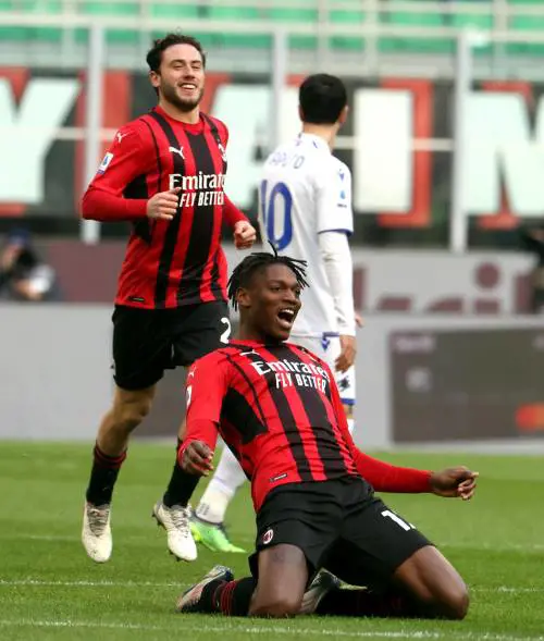 Maignan-Leao da sorpasso con lo "schema" Berlusconi