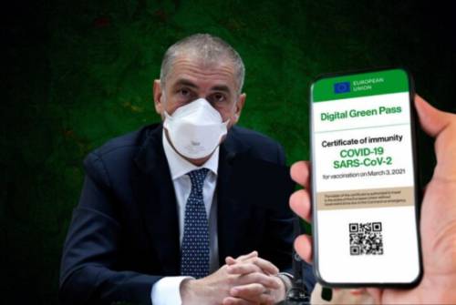 Anche il sottosegretario chiede il green pass infinito