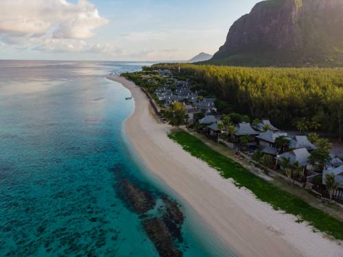 Mauritius sfida Londra: "invade" le isole contese di Chagos