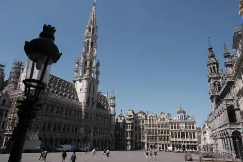 "Esperienza diversa da Londra e Parigi": la strana colonizzazione del Belgio