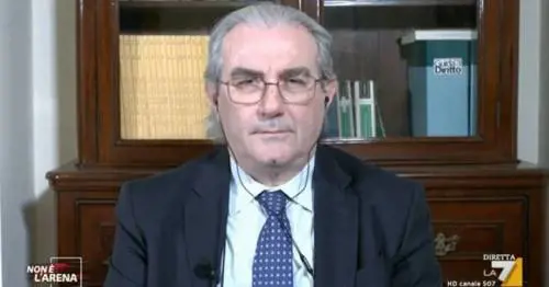 Da un fermo immagine video La7