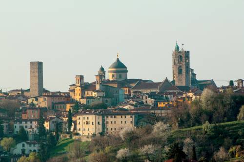 Città Alta a Bergamo, una magia da riscoprire a piedi