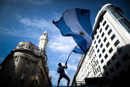 Da destra a sinistra e ritorno: storia del movimento che ha segnato il Sudamerica