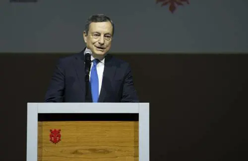 Energia e rifugiati, Draghi tratta con i partner europei: "No ai ricatti di Mosca sul gas"
