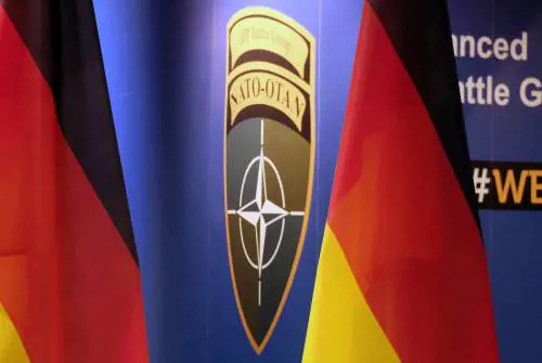 "Attiviamo l'articolo 4 della Nato". Cosa prevede il Patto Atlantico