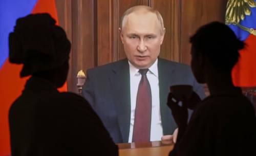 "Conseguenze mai viste...". Quella minaccia nucleare di Putin
