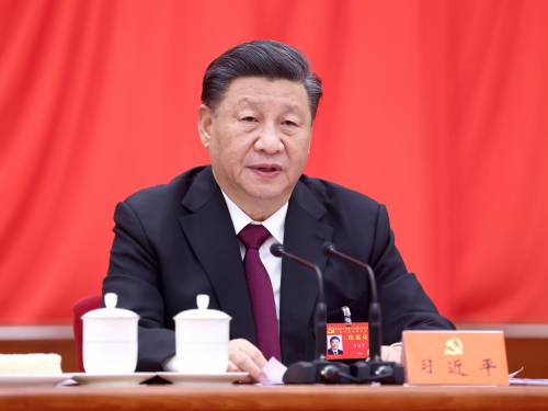La promessa di Xi ai vertici europei "Azioni sullo Zar". La Metsola a Kiev