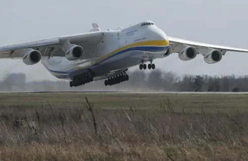 "Distrutto il gigante dei cieli": la vendetta di Mosca contro la resistenza di Kiev