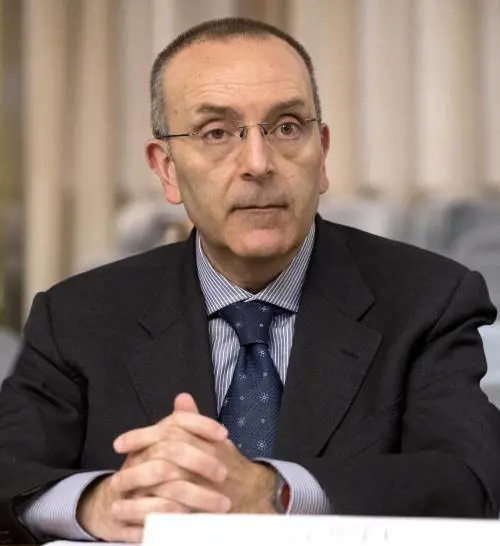 Il filo-russo Petrocelli: sfiduciare Draghi. E rianima la fronda grillina contro Conte