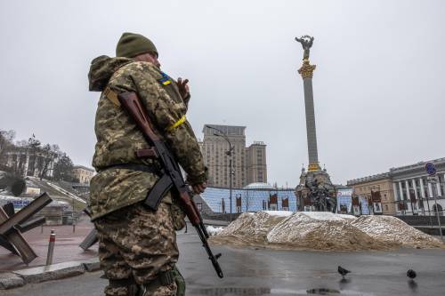 I missili russi su Kiev. Le stazioni come rifugi