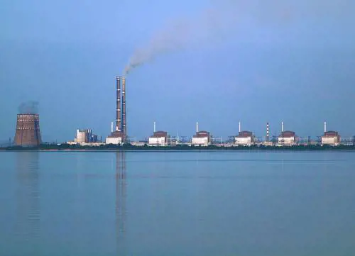 Scambio di accuse tra Kiev e Mosca sulla centrale di "Terrorismo nuclerare", "Provocazioni": scambio d'accuse Kiev-Mosca sui bombardamenti