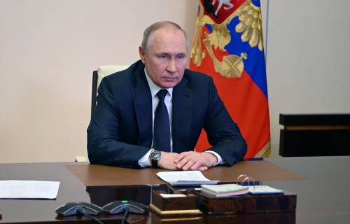 Putin: "Sanzioni contro di noi sono una dichiarazione di guerra"