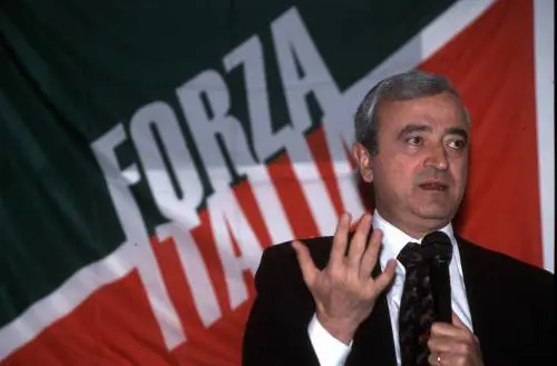 Tributo a Martino a un anno dalla morte. Gianni Letta: "L'Europa nacque a casa sua"