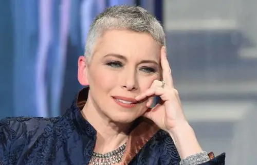 "Maxi-fornitura di mascherine non utilizzabili". Pivetti rischia un altro processo