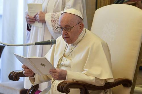 Papa Francesco: "In Ucraina fiumi di sangue e di lacrime"