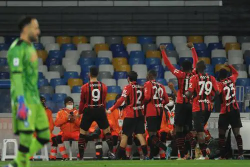 La benedizione di Diego. È un Milan da scudetto che fa piccolo il Napoli