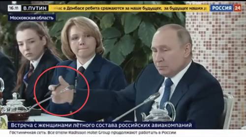 Giallo attorno al video di Putin. E Zelensky attacca: "Qui è tutto vero"