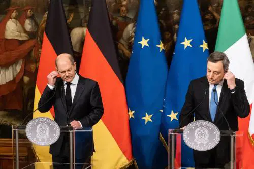 "Sarà disoccupazione di massa", la neutralità di Kiev e Macron: quindi, oggi...