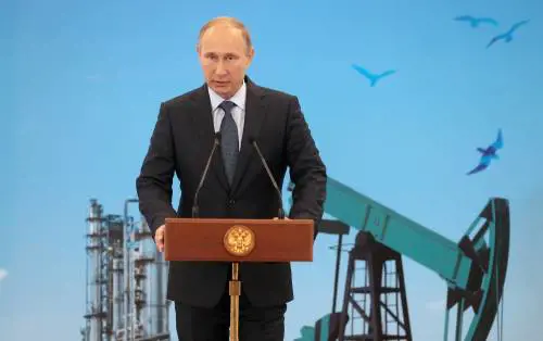 Biden impone l'embargo su petrolio e gas. E Putin risponde così