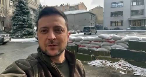 Difese anti-aeree da Londra e Usa. Ma Zelensky: "Chiudete i cieli"