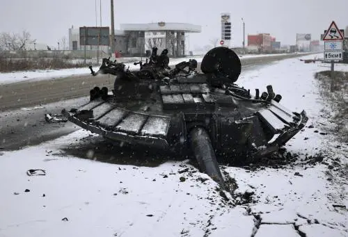 "Solo 500 soldati morti". "No, sono 4 mila". È guerra dei numeri sui caduti russi