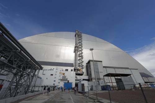 "Rilascio di sostanze radioattive", "Nessun rischio". Cosa sta succedendo (davvero) a Chernobyl