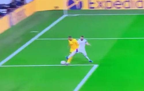 "Vai a casa...". La figuraccia di Donnarumma