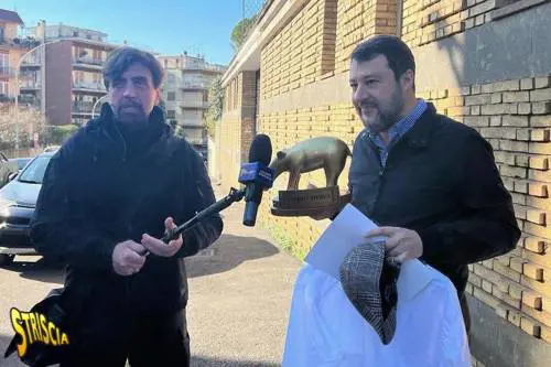 "Tapiro all'asta per aiutare l'Ucraina". Salvini risponde così alle polemiche