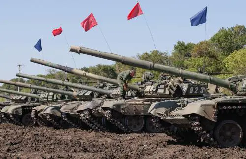 Il nuovo fronte dell'escalation: il Cremlino vuole tutta la posta (e arresta due suoi 007). Lo spettro della Bielorussia