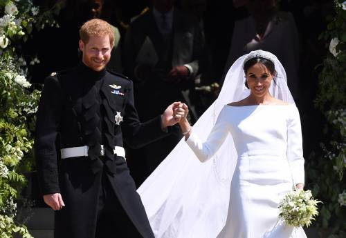 Spunta la foto delle nozze di Meghan Markle: ecco cosa succede nella famiglia reale