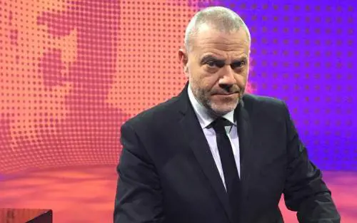 "L'ho trovata così, bastardi". La rabbia di Giulio Golia: cosa è successo alla sua auto