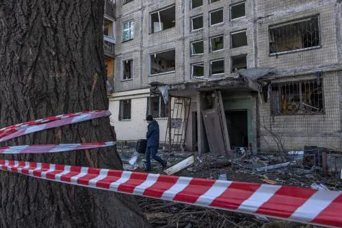 Notte di fuoco a Kiev: pioggia di bombe sul centro della capitale