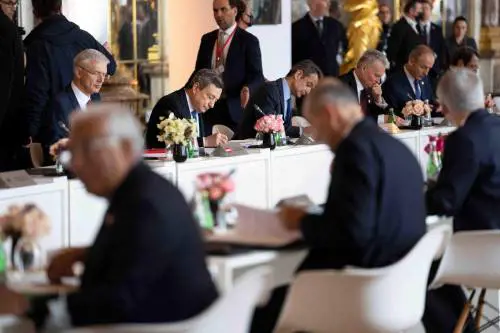 Uniti nel colpire, divisi nel difendersi