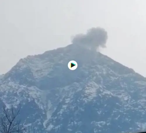 Jet militare precipita nel lecchese: colonna di fumo sul Legnone