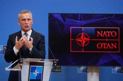 La Nato avverte Putin: "Calcoli sbagliati. Nucleare? Conseguenze senza precedenti"