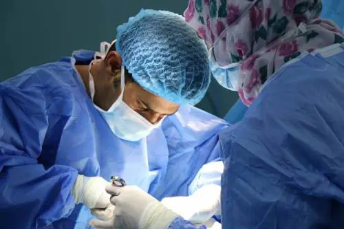 Lotta all’HIV, Moderna ha avviato la sperimentazione di un vaccino