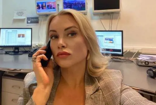 "Pensavano fossi una spia. Ora ho paura". Parla la giornalista tv anti-Putin