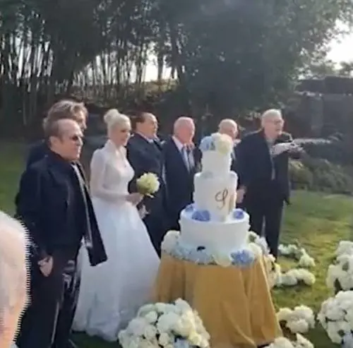 Promessa d'amore di Silvio: "Grato al cielo per Marta"