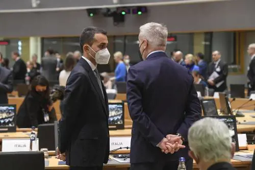 Via libera alla "nuova" difesa europea: 5000 uomini