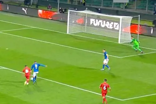 Questa foto rivela la figuraccia dell'Italia: cosa è successo