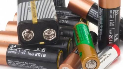 Addio a queste pile e batterie: come cambia il mercato