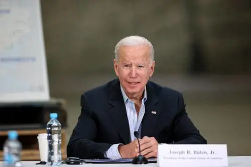Biden dalle truppe a 100 km dal confine. Apre all’uso dell’atomica "in casi estremi"
