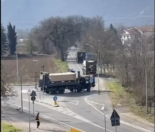 "Stanno spostando le armi in Italia": cosa c'è dietro questo video