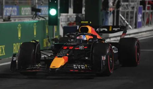 Dai missili al botto: grande paura Schumi jr. E ride soltanto Perez