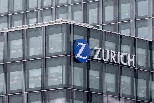 "Rimosso l'uso della Z". Zurich modifica il suo logo per la guerra in Ucraina