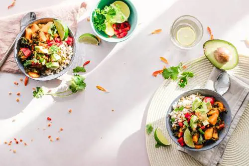 La dieta dei centenari, in uno studio l’alimentazione per vivere a lungo e in salute