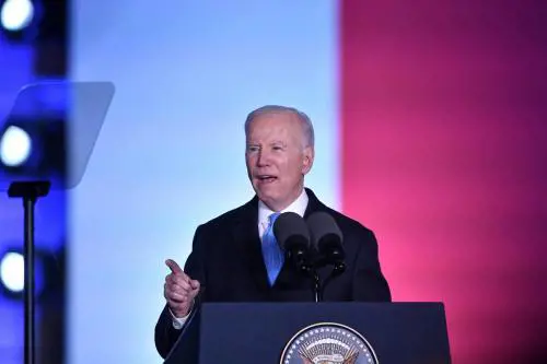 Biden attacca le major petrolifere Usa. E su Putin: "È isolato"